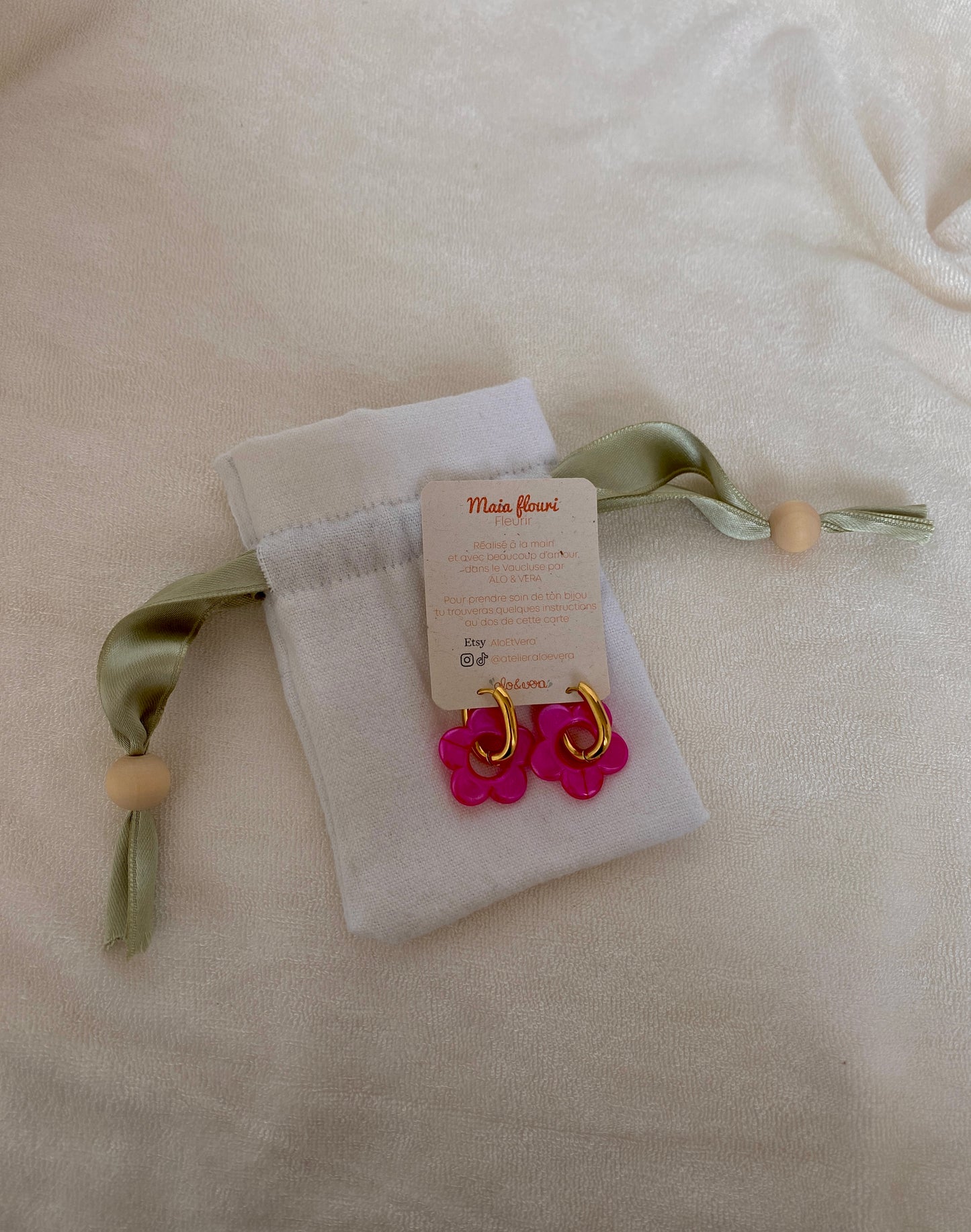 Boucles d'oreilles Maia Flouri rose fuchsia